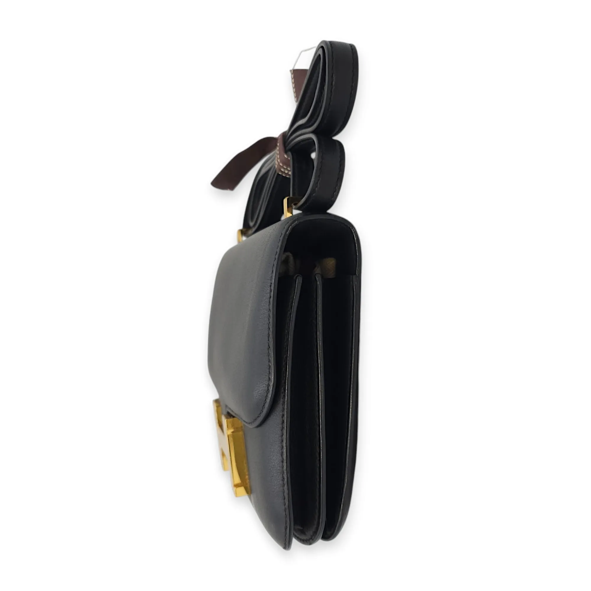 Constance 18 Black in Evergrain, Gold hardware