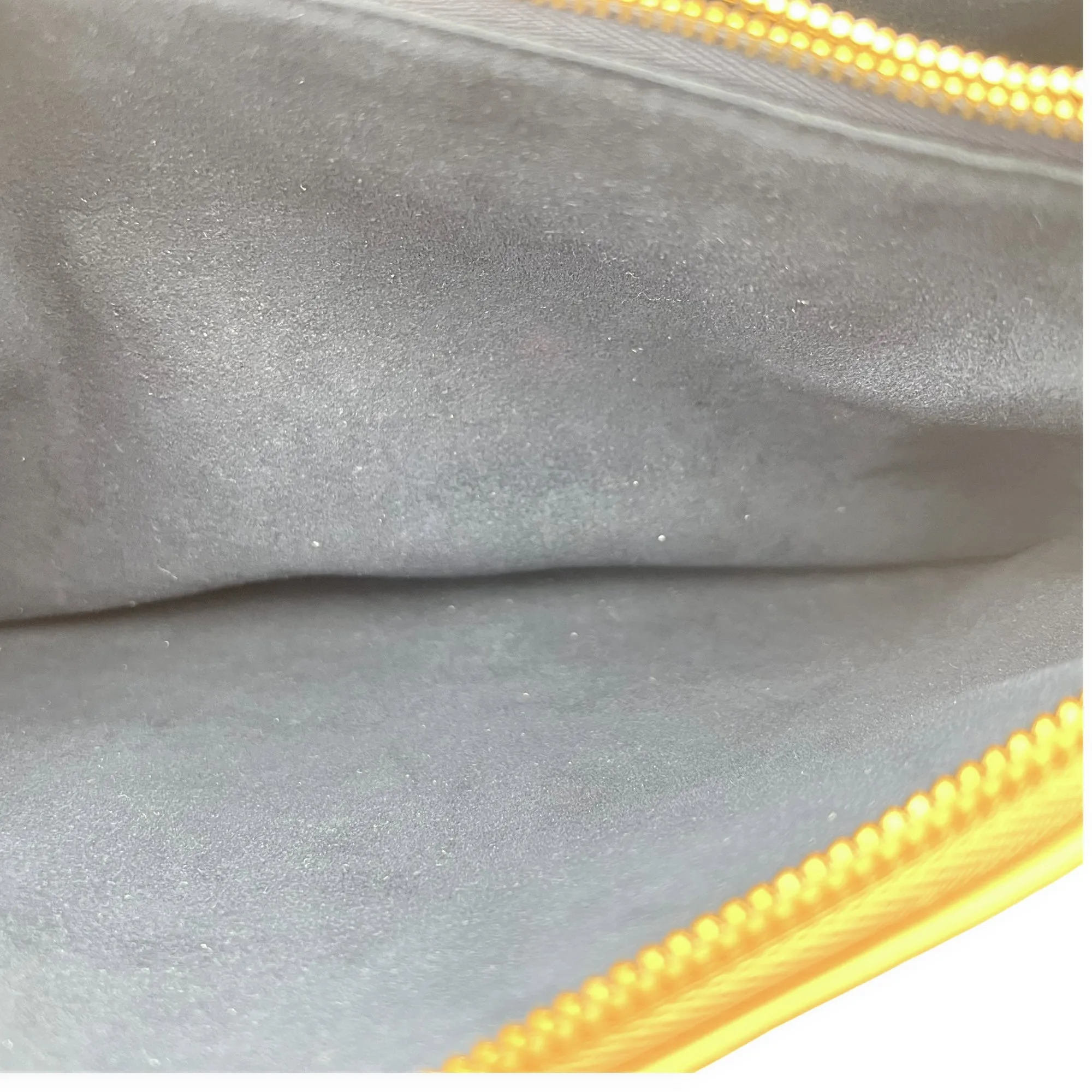 Coussin Beige Crossbody Bag in Calfskin, Gold hardware