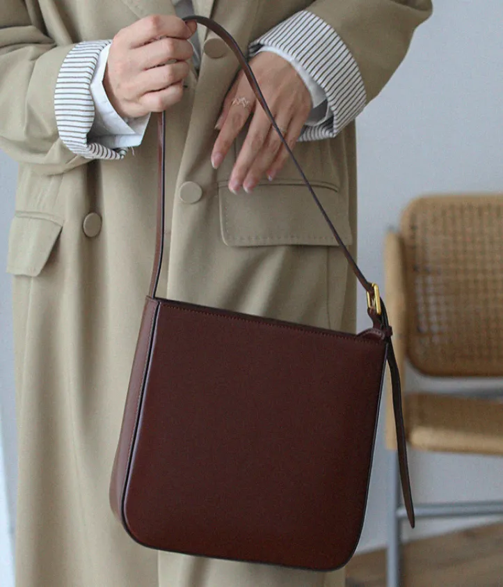 Womens Leather Underam Satchel Bags