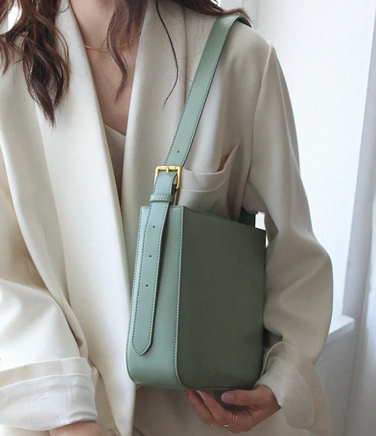 Womens Leather Underam Satchel Bags